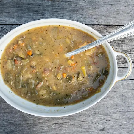 A Pignata Πανσιόν